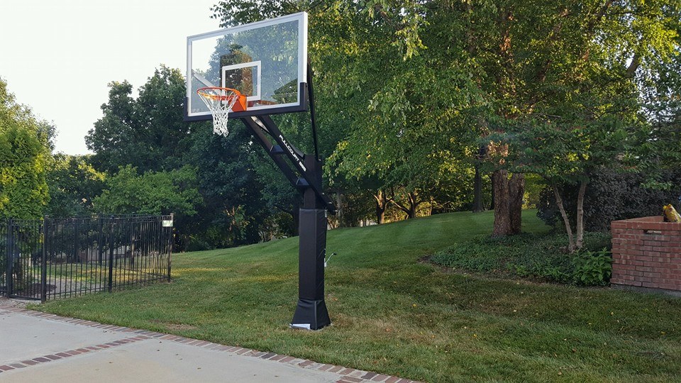 Ironclad Sports FCH885–XXL Basketball Hoop - NJ Swingsets